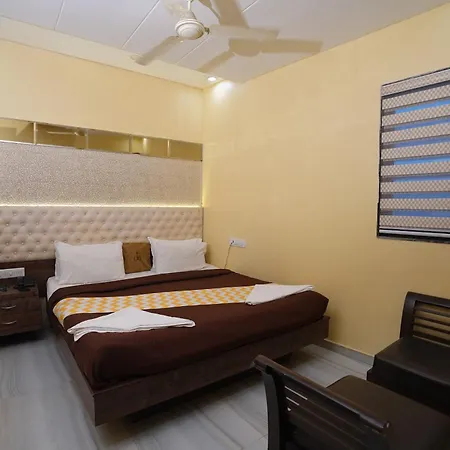 Hotel Royce Executive Near Us Consulate, Bandra Kurla Complex-3